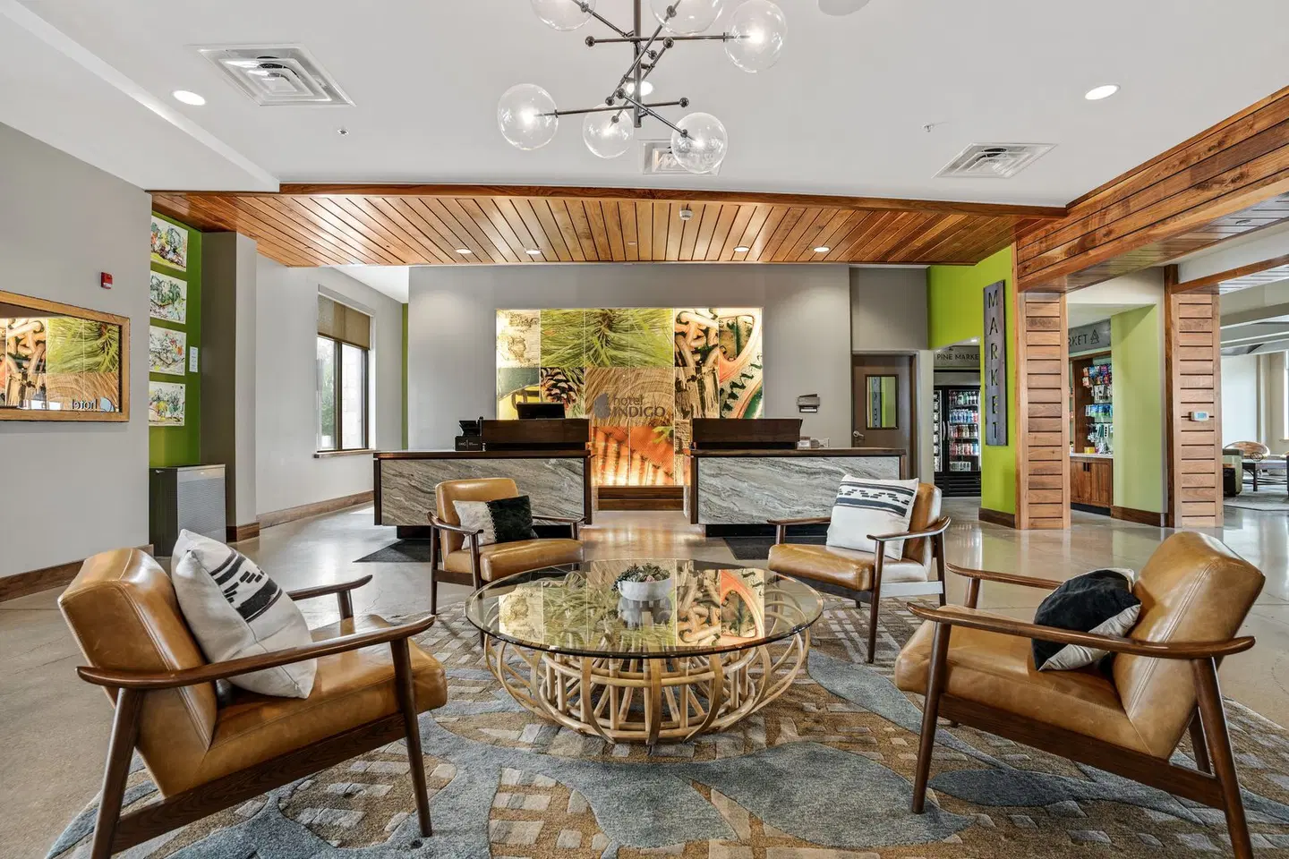 Hotel Indigo Traverse City by IHG LOUNGE_LOBBY