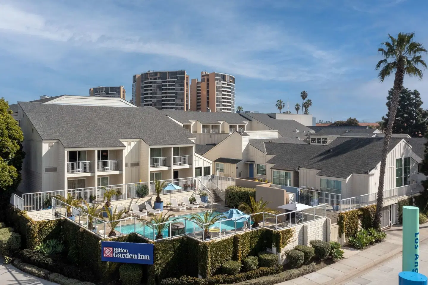 Hilton Garden Inn Los Angeles Marina Del Rey EXTERIOR