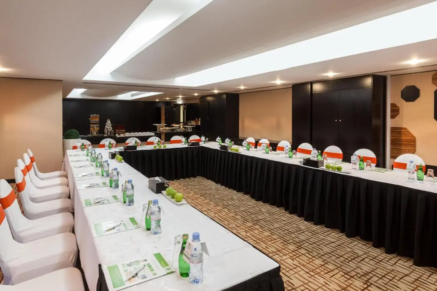 Holiday Inn Dubai - Al Barsha Konferenz