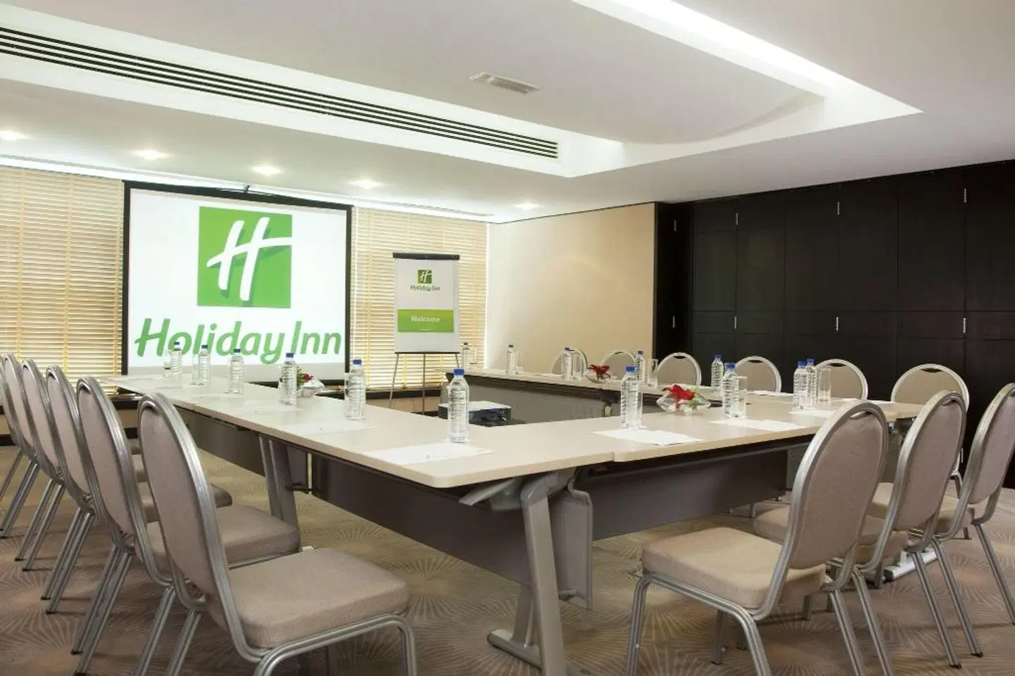 Holiday Inn Dubai - Al Barsha Konferenz