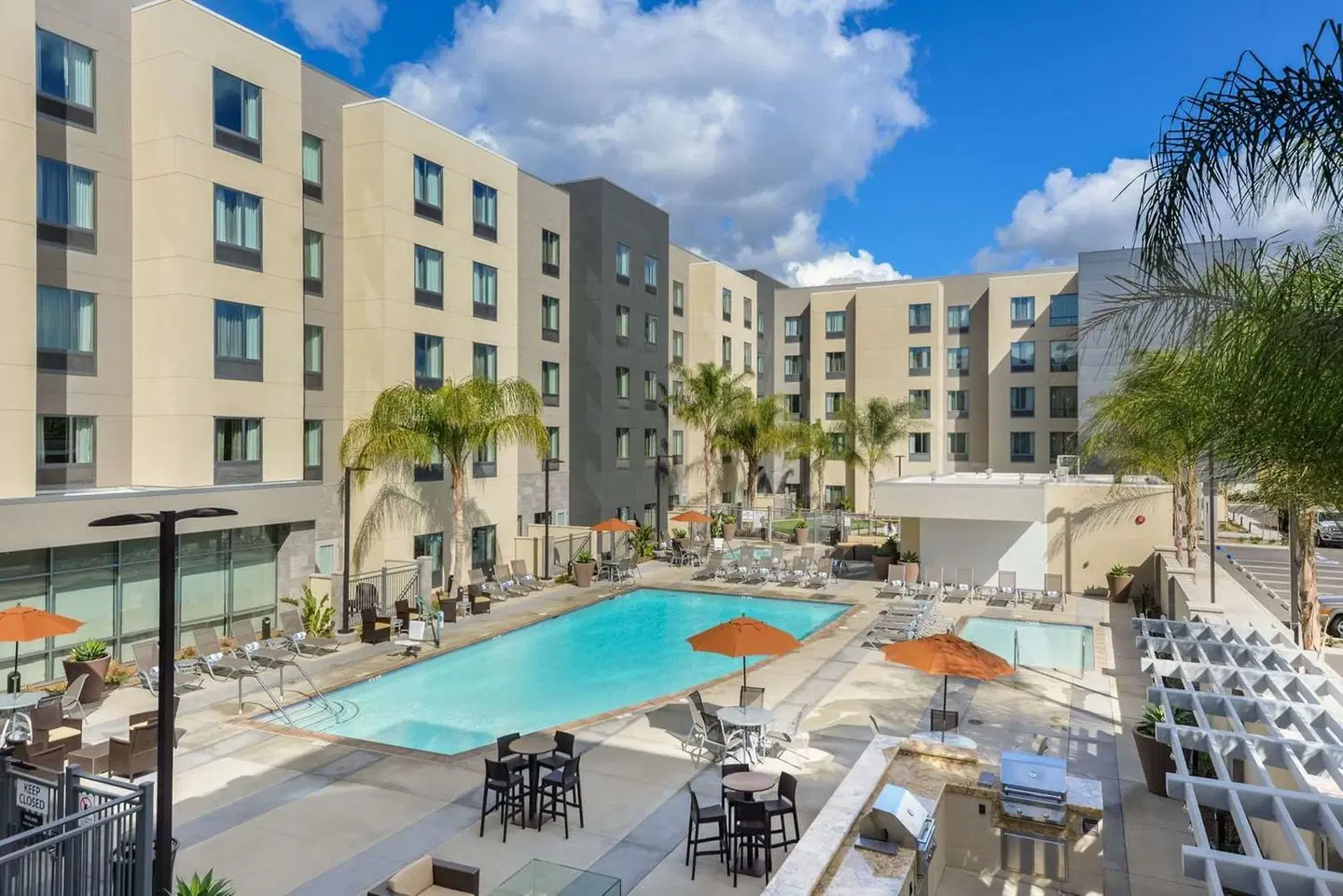 Homewood Suites by Hilton Anaheim Resort - Convention Center OUTDOOR_POOL