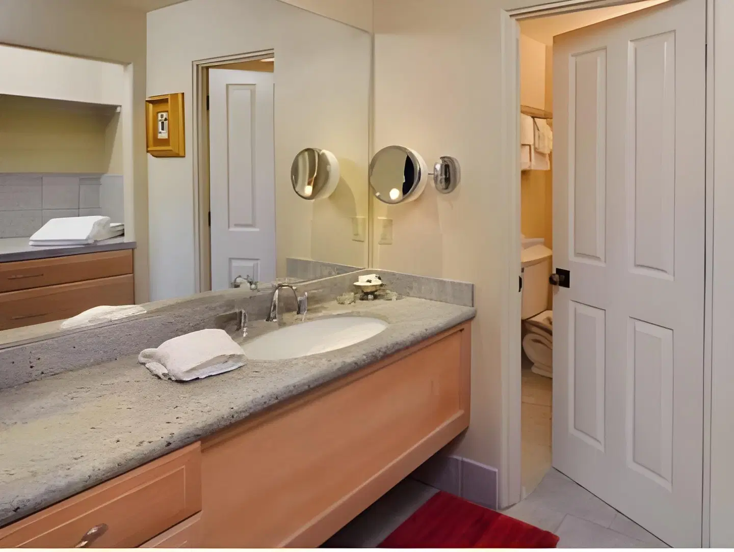 Horizon Inn & Ocean View Lodge Badezimmer