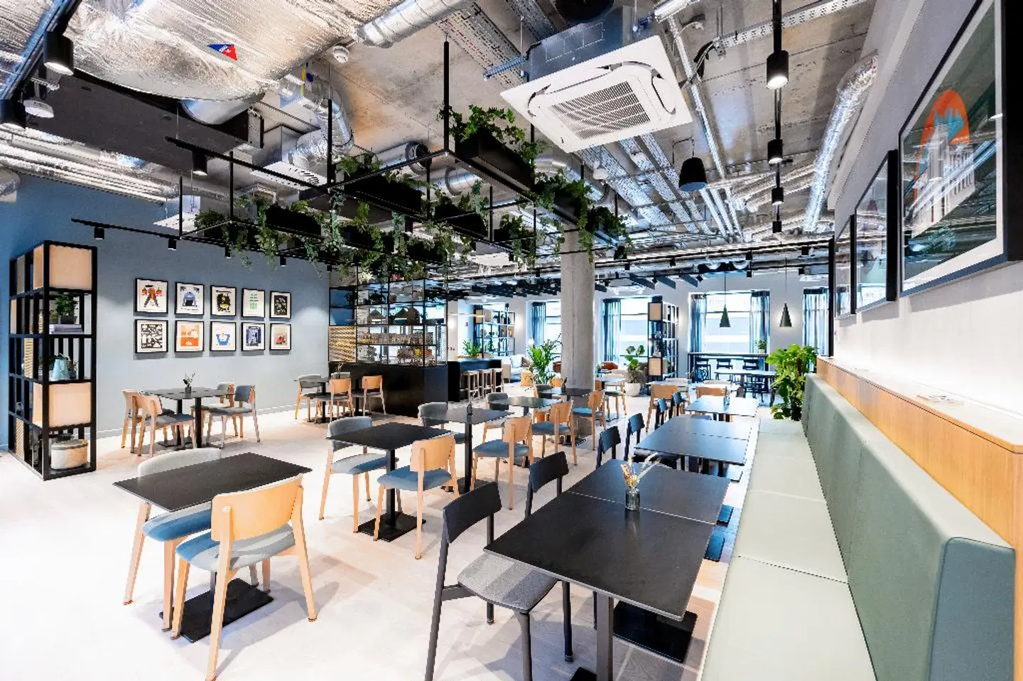 Staycity Aparthotels Dublin City Centre Bar