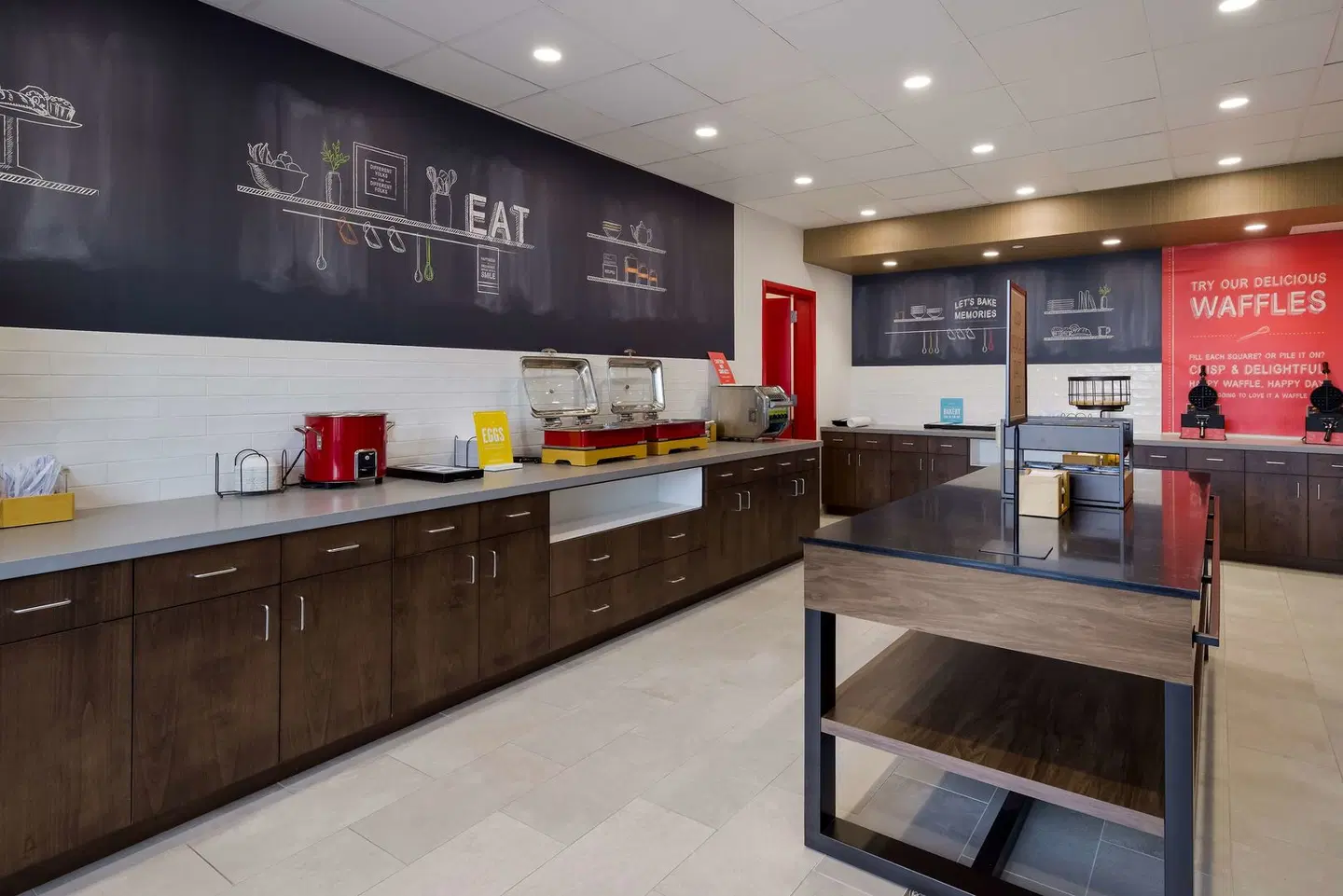 Hampton Inn Concord Bar