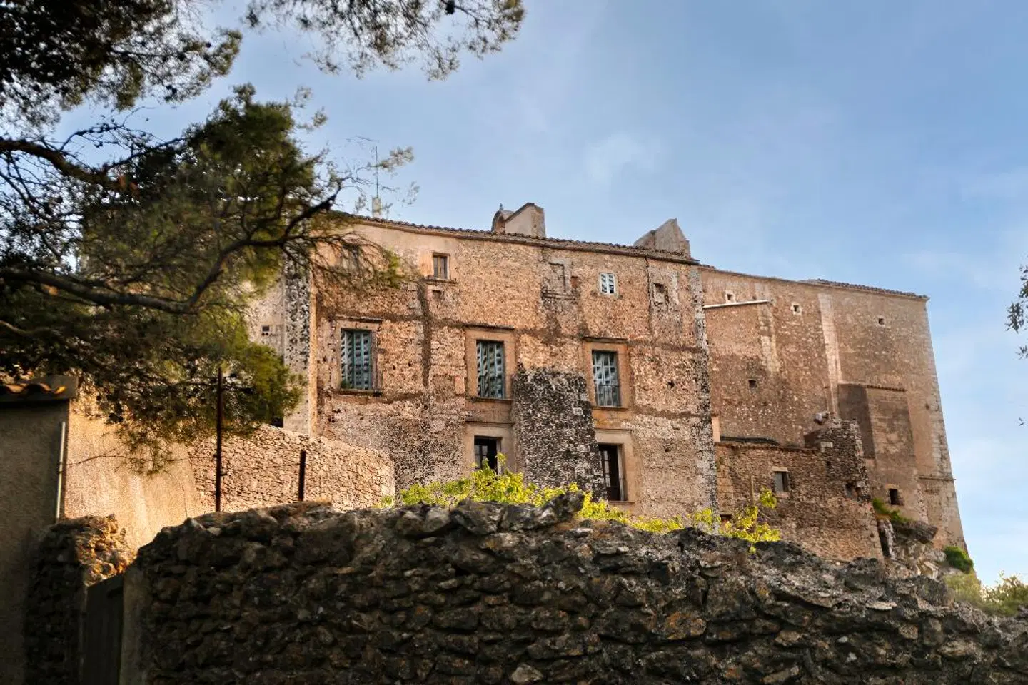 Sant Salvador Hostatgeria EXTERIOR