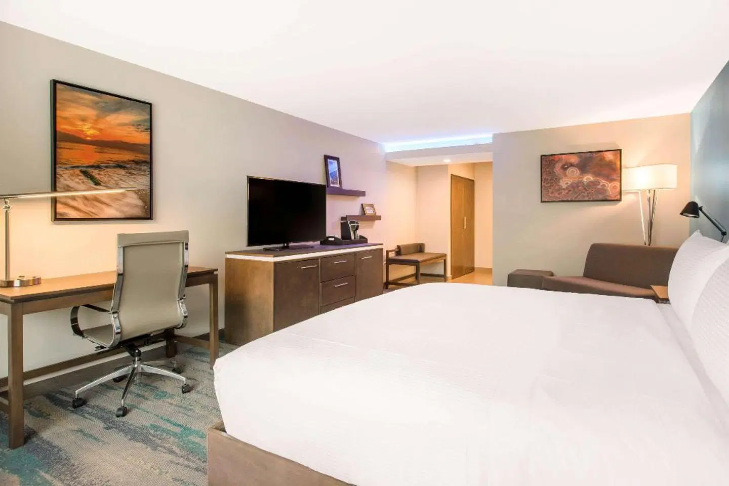 The Cove Hotel, an Ascend Hotel Collection Member ROOM_EXAMPLE