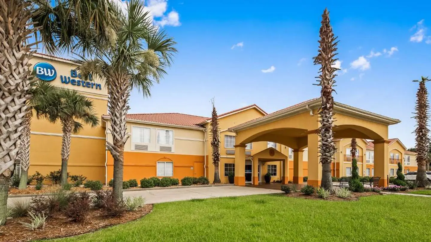 Best Western Lafayette Inn EXTERIOR