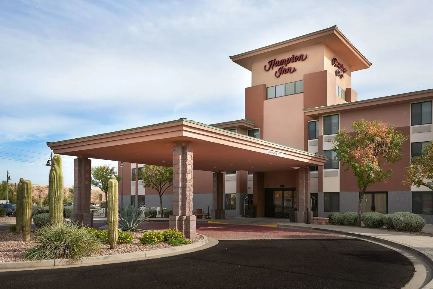 Hampton Inn Phoenix/Anthem EXTERIOR