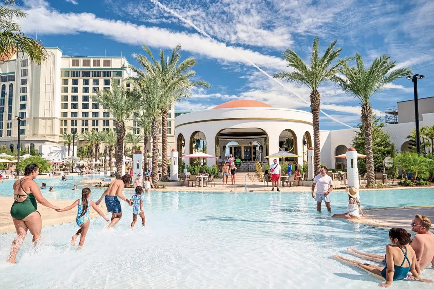 Universal Helios Grand Hotel, a Loews Hotel OUTDOOR_POOL