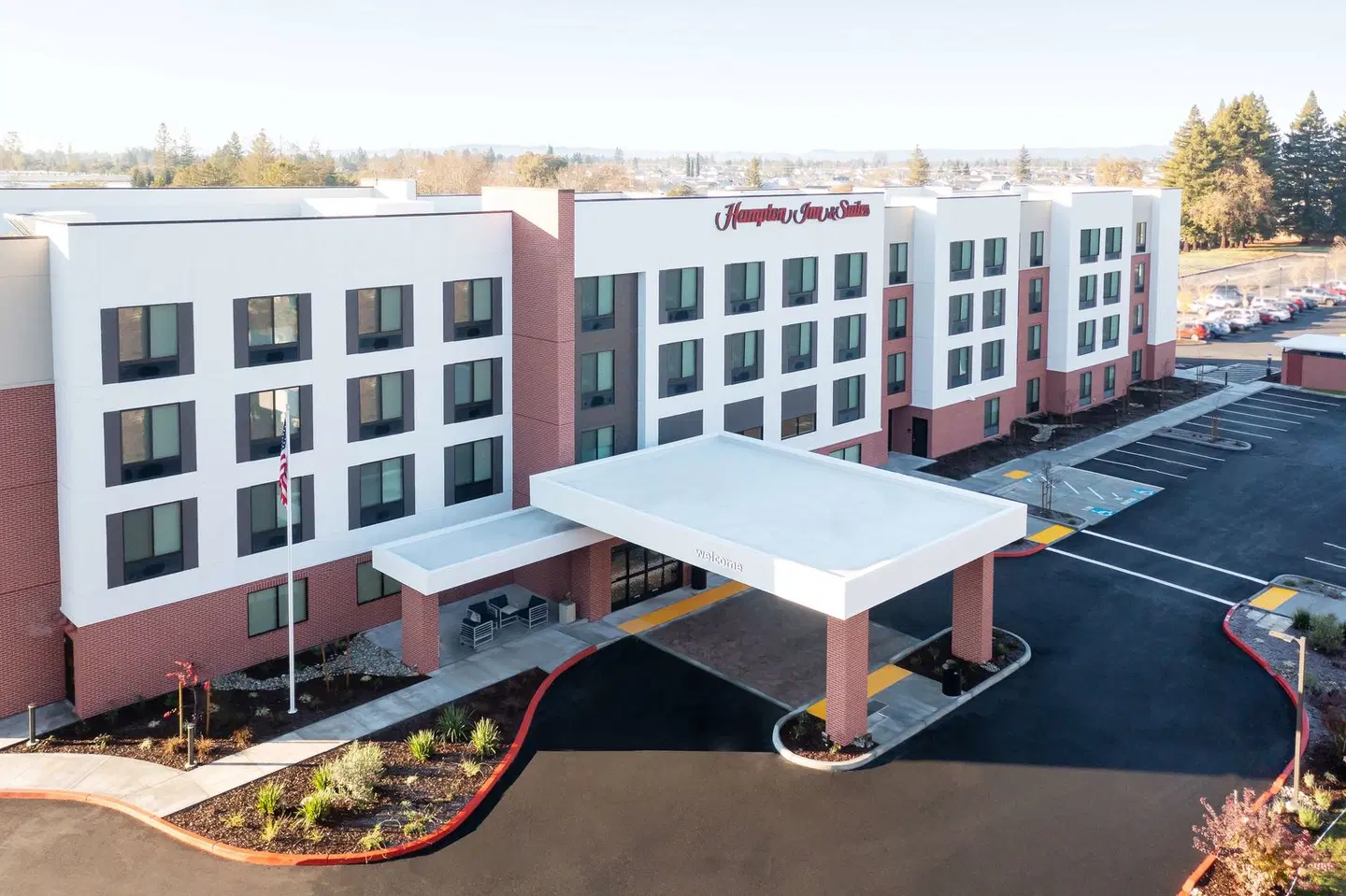 Hampton Inn & Suites Santa Rosa Sonoma Wine Country EXTERIOR