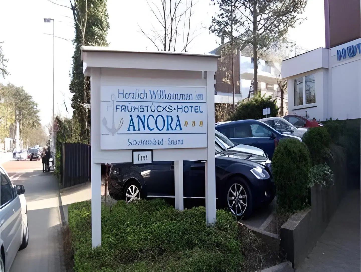 Ancora EXTERIOR
