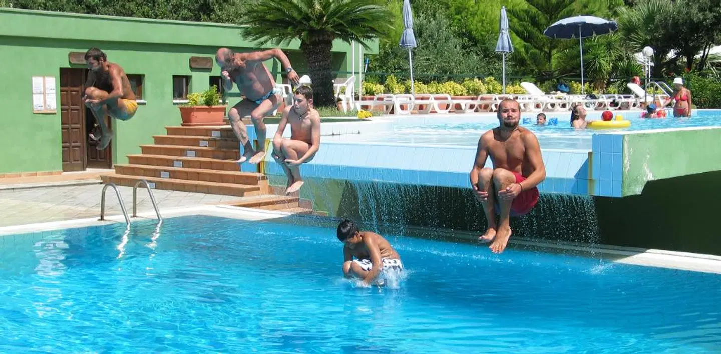 Club San Diego OUTDOOR_POOL