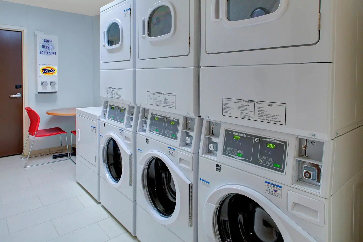 Fairfield Inn & Suites by Marriott Bakersfield North/Airport SPORTS_AND_LEISURE