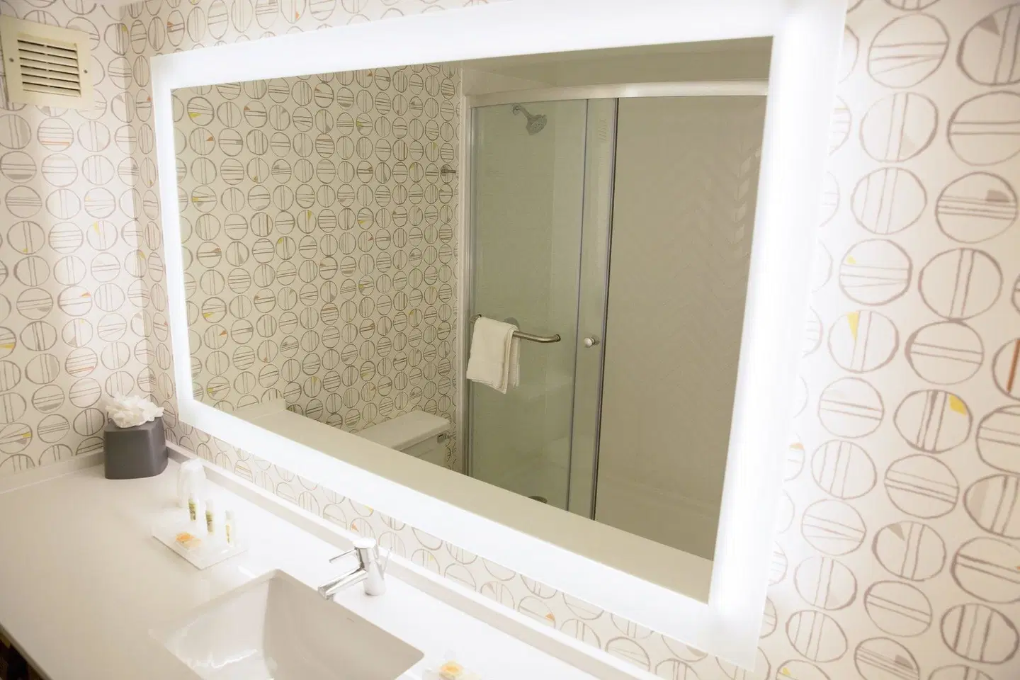 Holiday Inn Orlando-International Airport by IHG Badezimmer