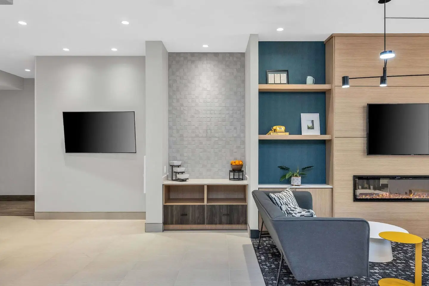 La Quinta Inn & Suites by Wyndham San Jose Silicon Valley LOUNGE_LOBBY