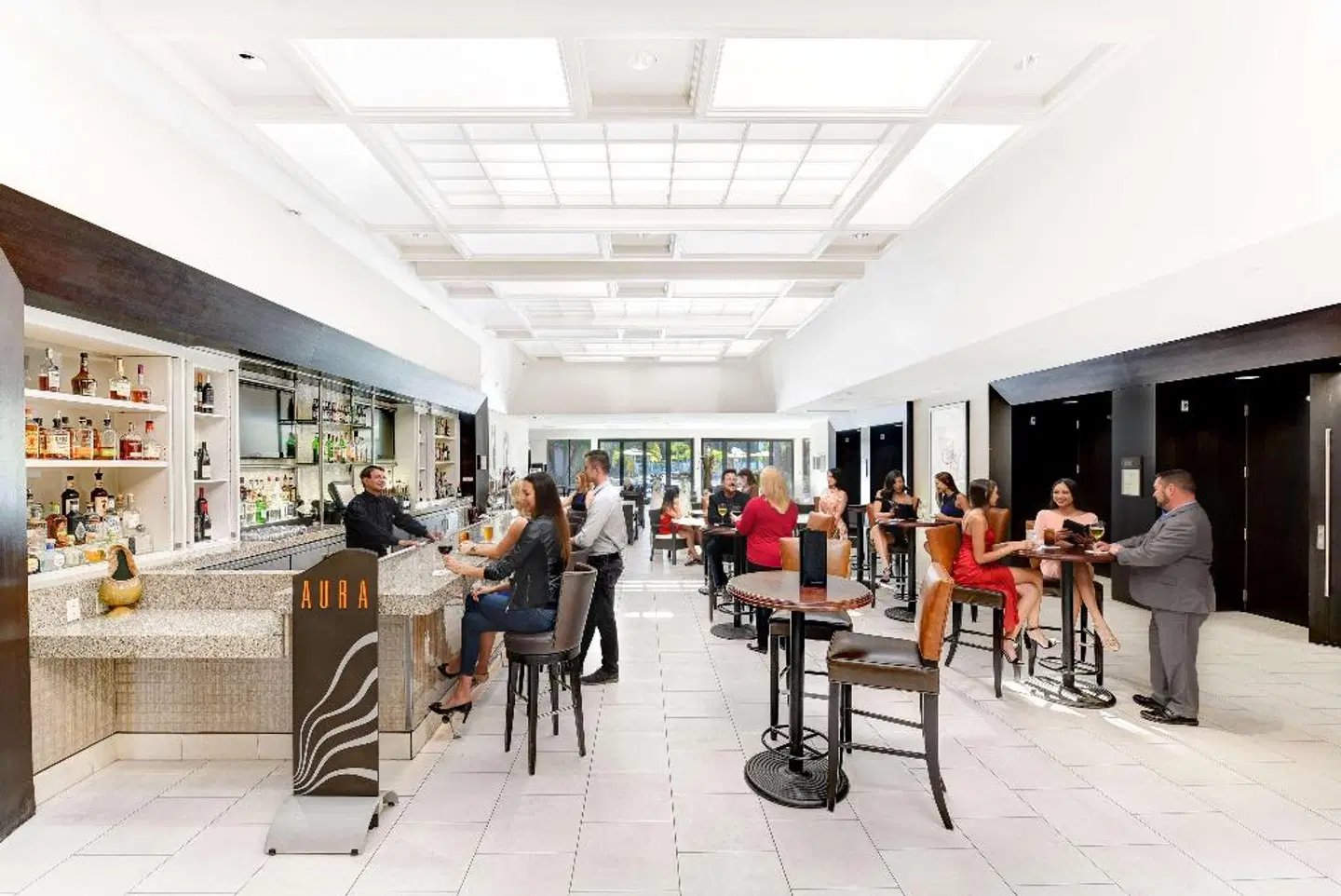 Hilton Irvine/Orange County Airport Bar