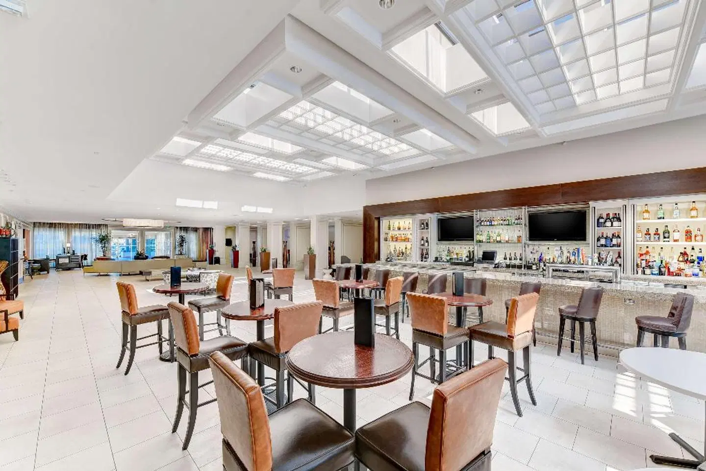Hilton Irvine/Orange County Airport Bar
