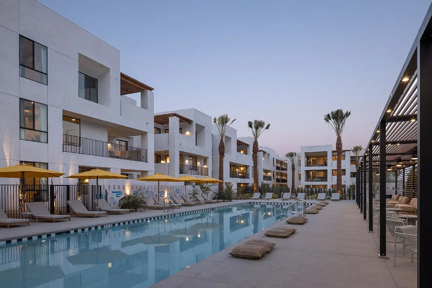 Drift Palm Springs OUTDOOR_POOL