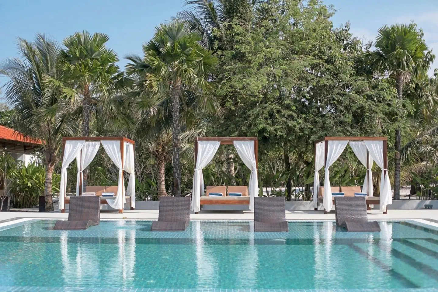 La Passion by Achariyak OUTDOOR_POOL