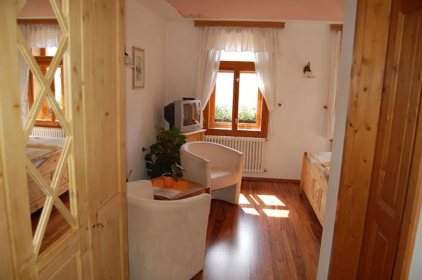 Schöne Aussicht Berggasthaus & Pension ROOM_EXAMPLE