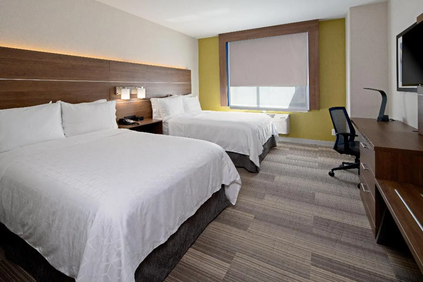 Holiday Inn Express Los Angeles - LAX Airport ROOM_EXAMPLE