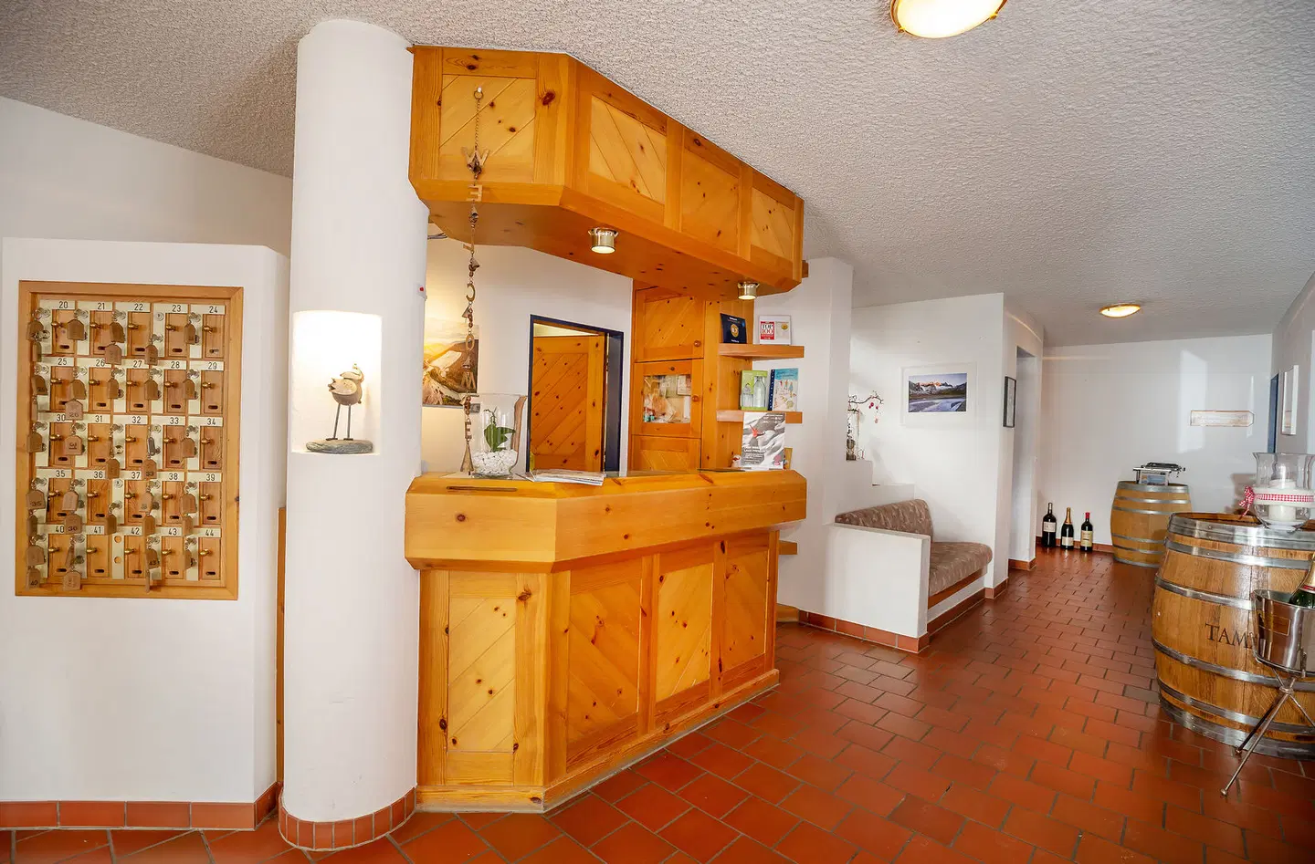 Mira Val LOUNGE_LOBBY