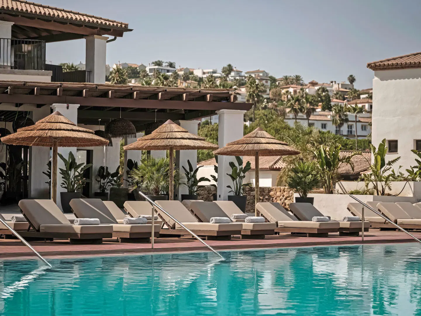 OKU Andalusia OUTDOOR_POOL