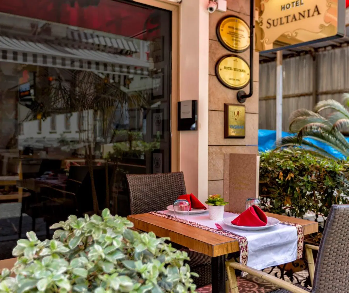 Sultania HEALTH_BEAUTY