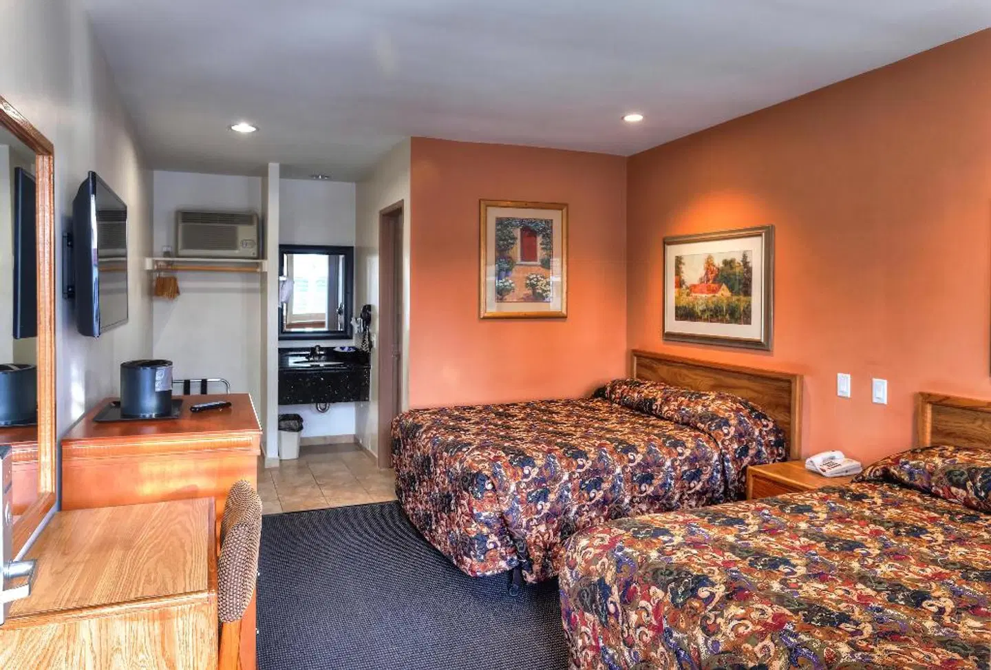 Dunes Inn - Sunset ROOM_EXAMPLE