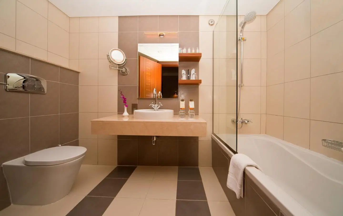 City Seasons Al Hamra Abu Dhabi Badezimmer