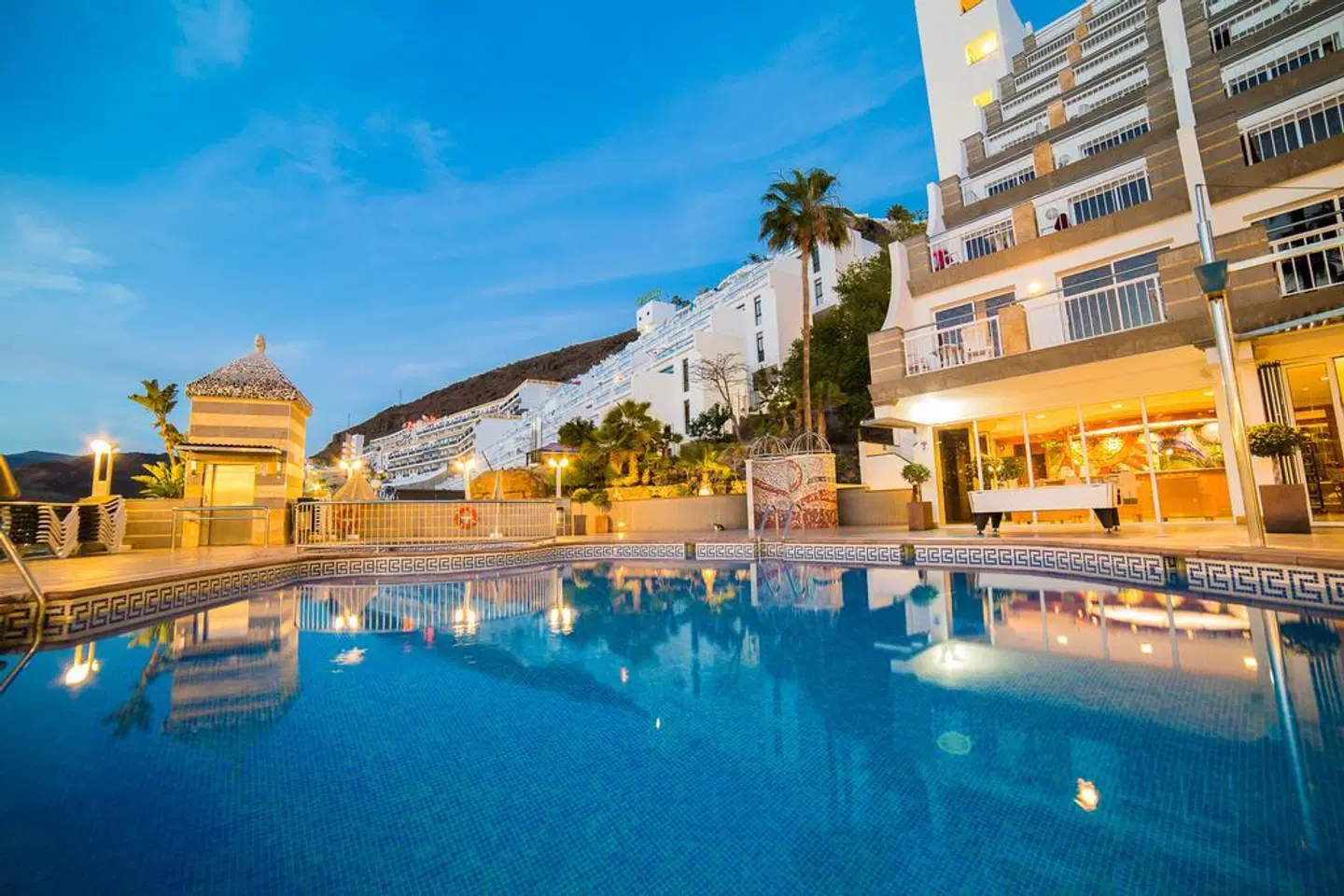 Cala Nova Apartamentos OUTDOOR_POOL