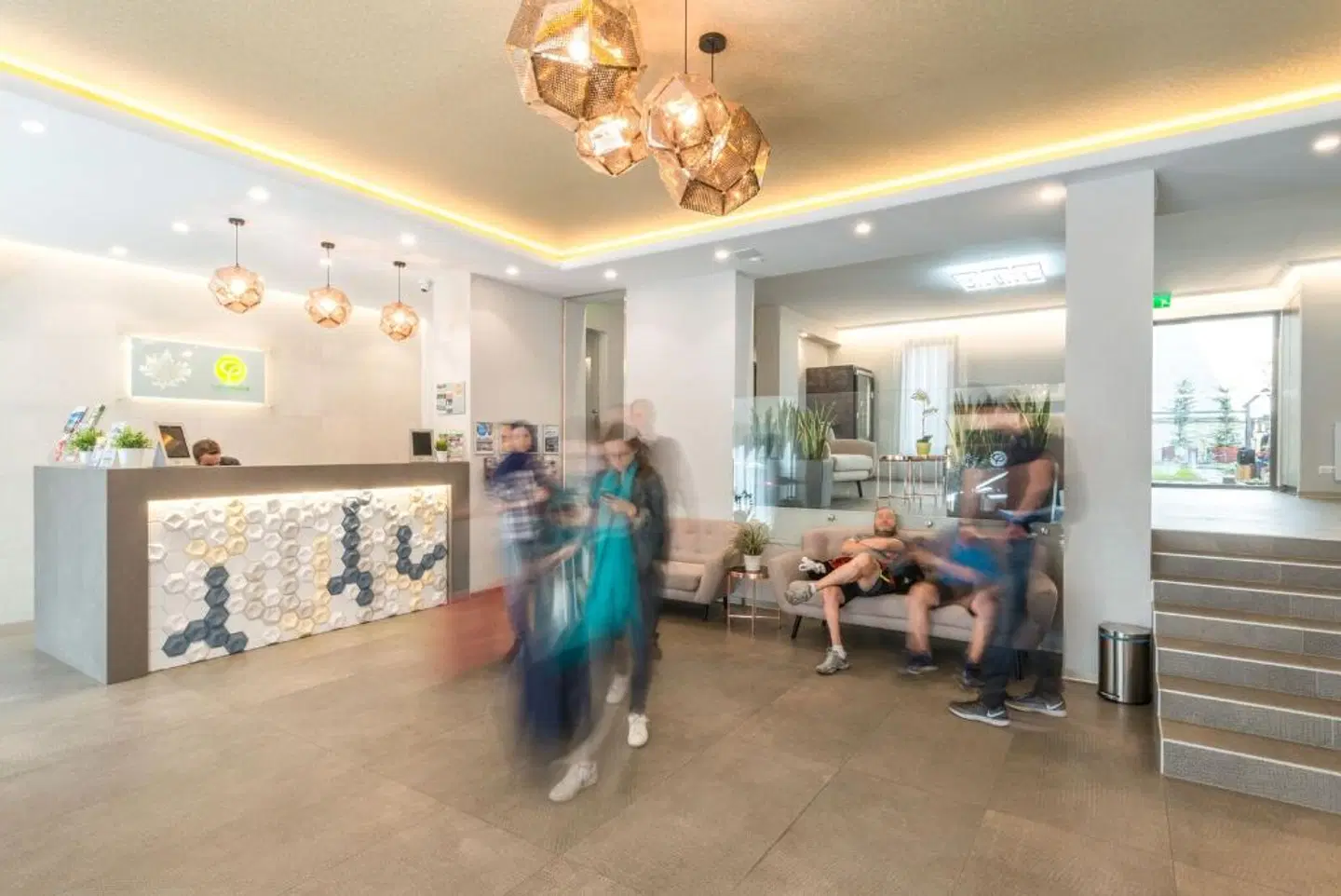 Maple Tree Budget Apartments Bar