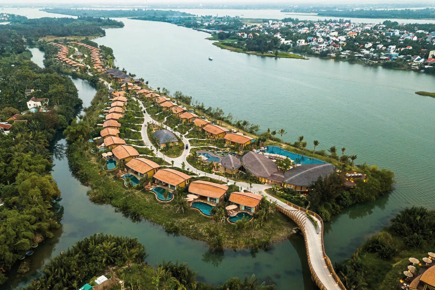 Namia River Retreat LANDSCAPE