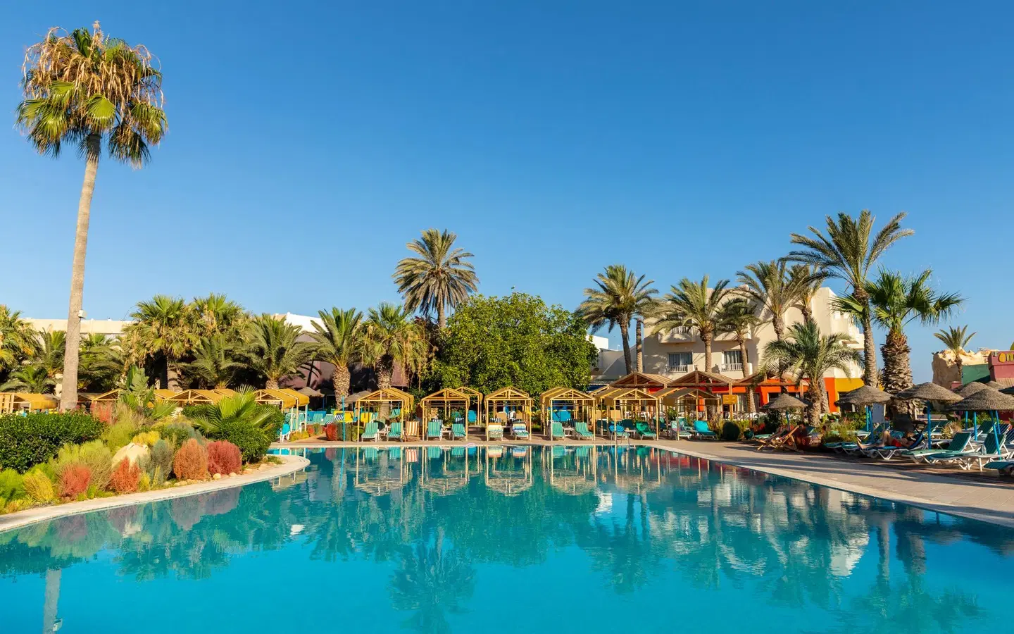 Welcome Meridiana OUTDOOR_POOL