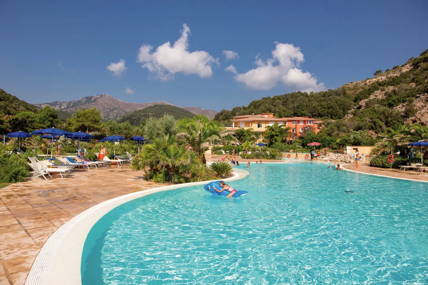 TH Ortano Mare Club Village & Residence OUTDOOR_POOL