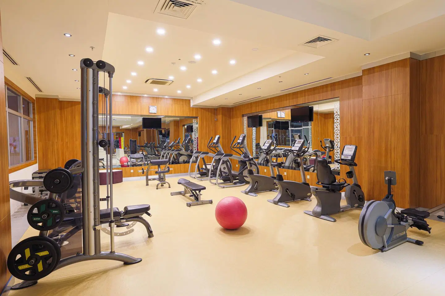 Crystal Sunset Pearl Collection SPORTS_AND_LEISURE