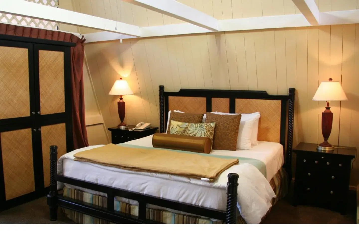 Hotel Moloka'i ROOM_EXAMPLE