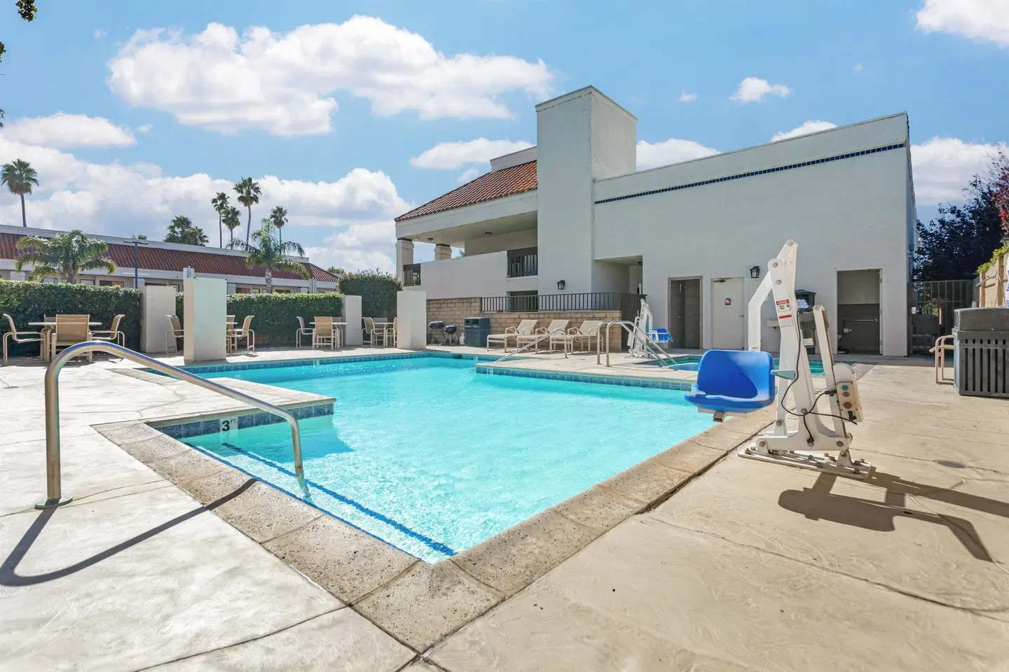 Best Western Plus Big America OUTDOOR_POOL