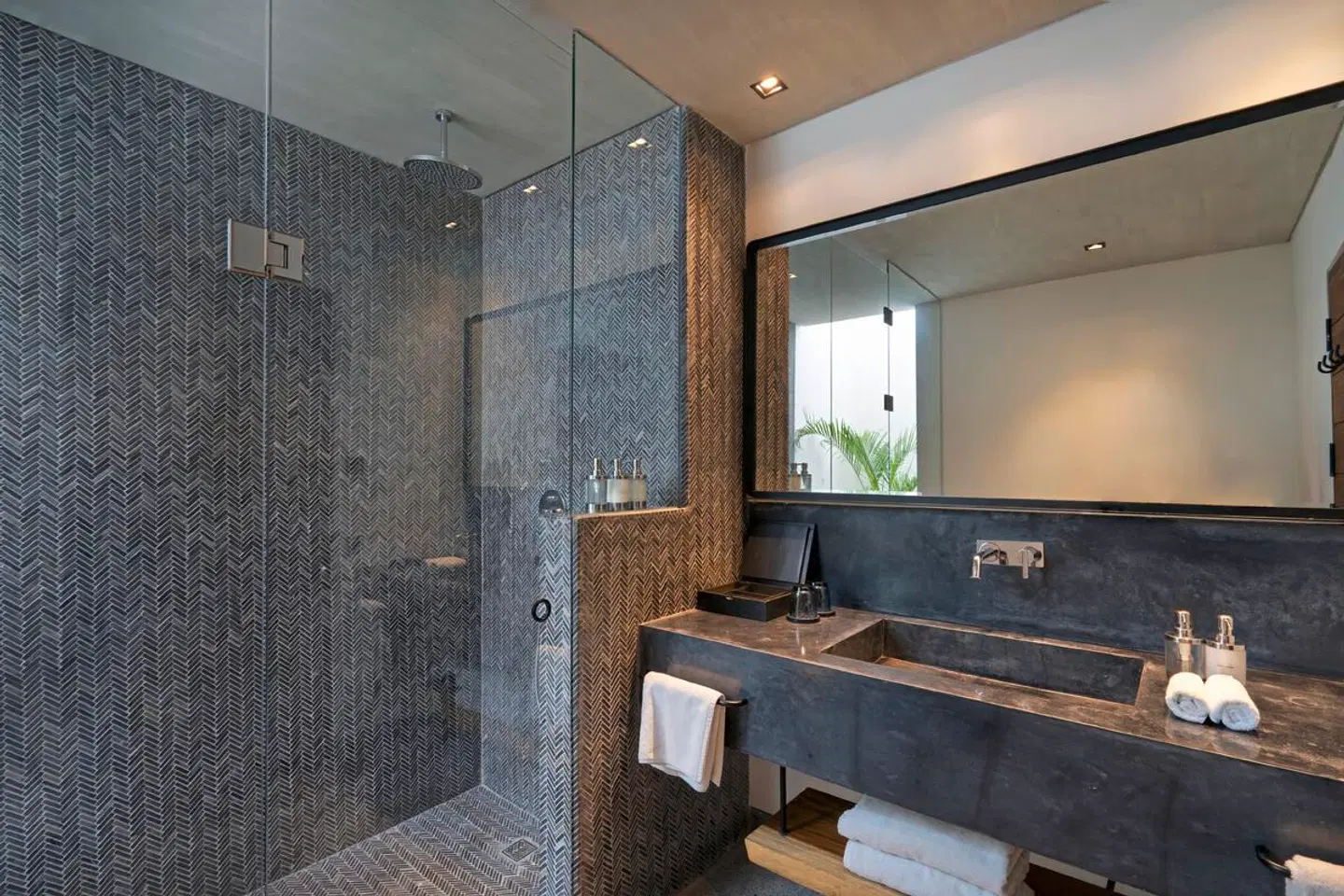 MAUA Nusa Penida Bali Badezimmer