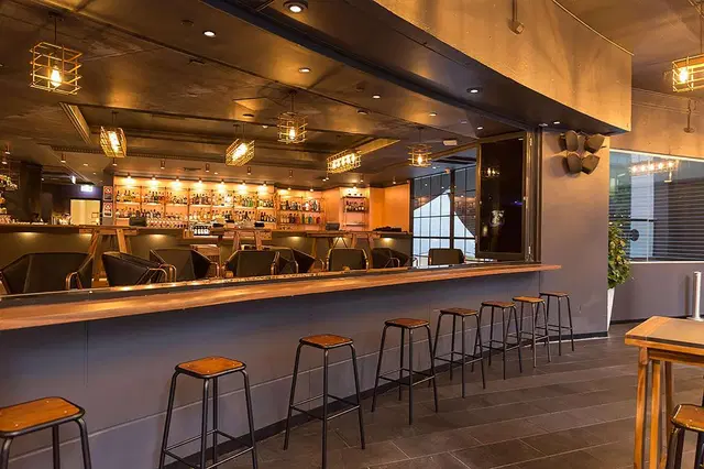 Rydges World Square Bar