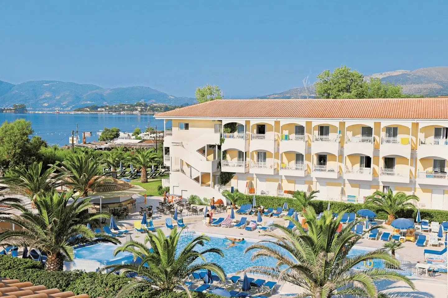 Poseidon Beach Hotel EXTERIOR