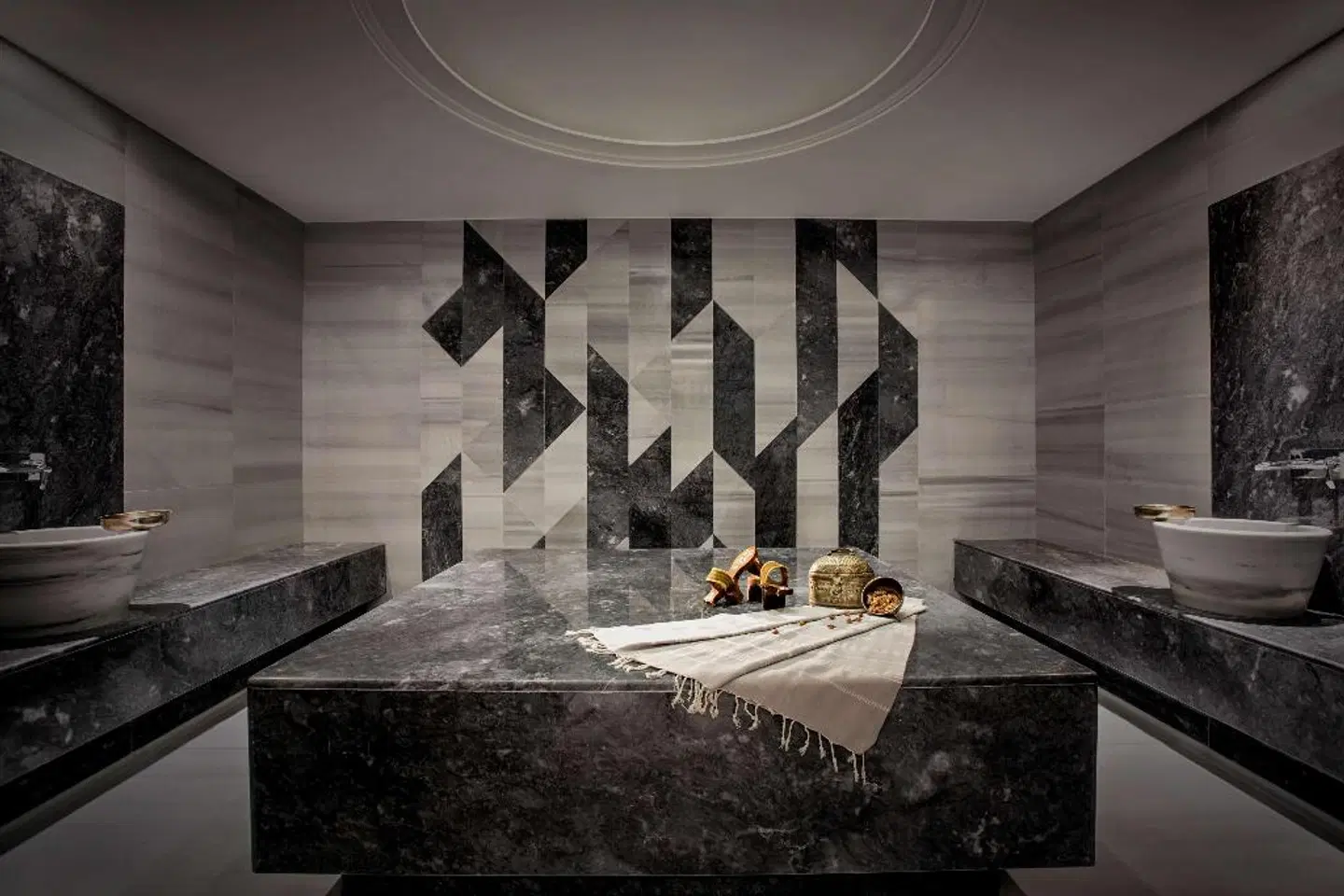 Conrad Istanbul Bosphorus Restaurant