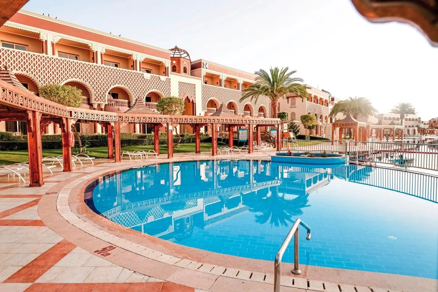 Sentido Mamlouk Palace Resort OUTDOOR_POOL