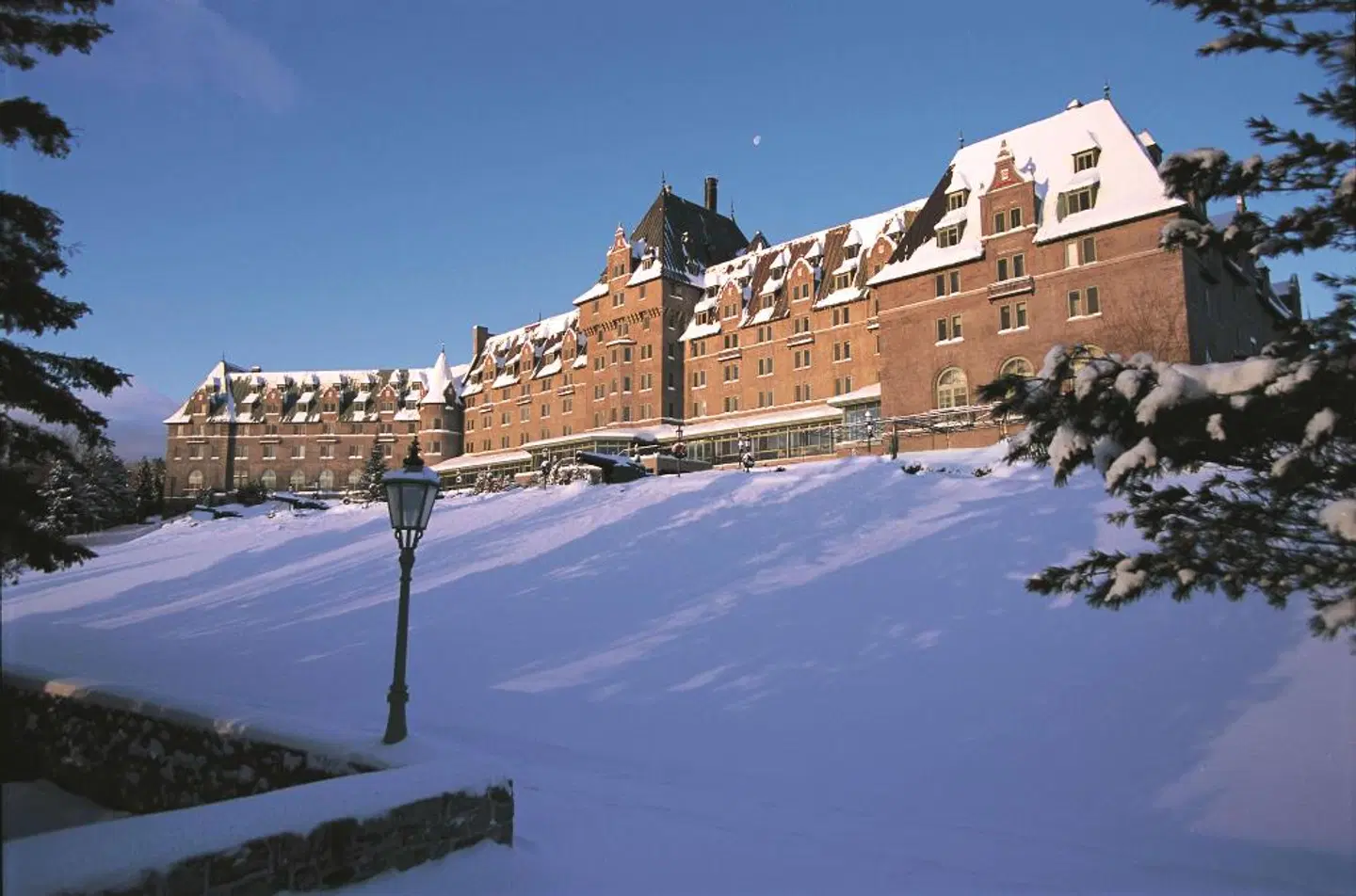Fairmont Le Manoir Richelieu OUTDOOR_POOL