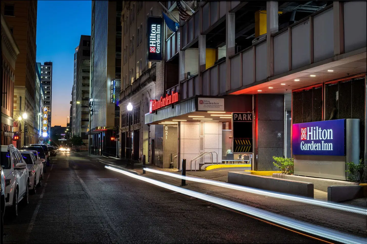 Hilton Garden Inn New Orleans French Quarter/CBD EXTERIOR
