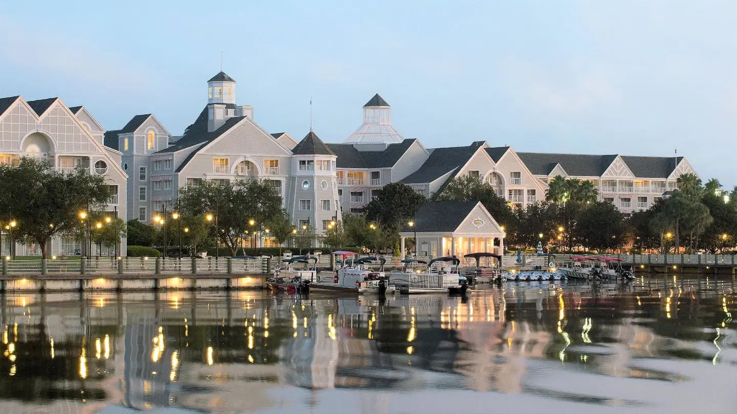 Disney's Yacht Club Resort EXTERIOR