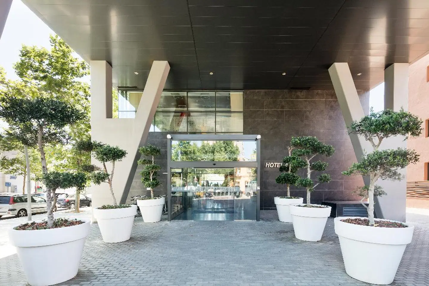 4 Barcelona HEALTH_BEAUTY