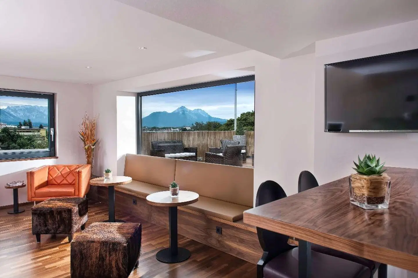 Wyndham Grand Salzburg Conference Centre ROOM_EXAMPLE