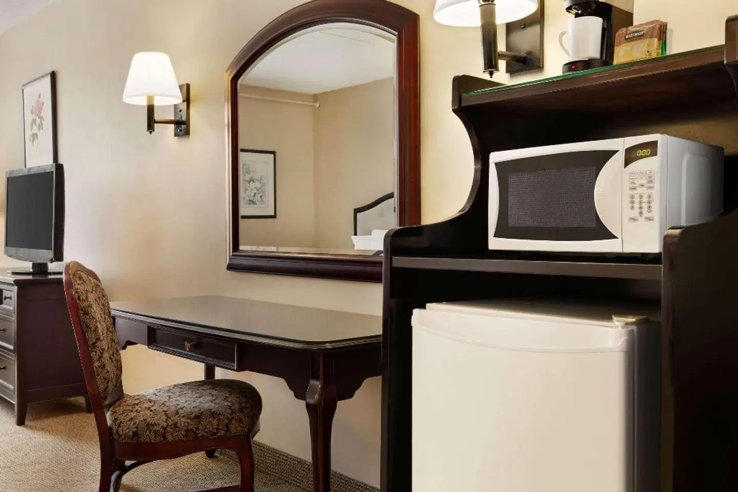 Ramada Hotel Fredericton ROOM_EXAMPLE