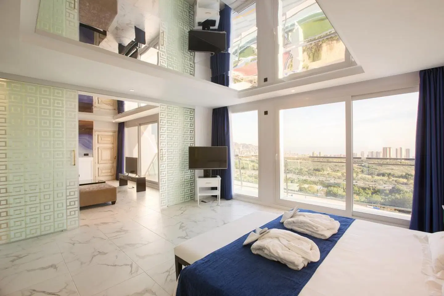 Grand Luxor Hotel HEALTH_BEAUTY